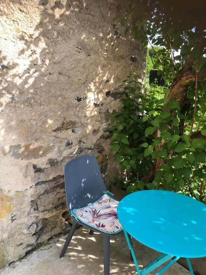 Chez Fabrice Bed & Breakfast Le Pertuis Екстериор снимка