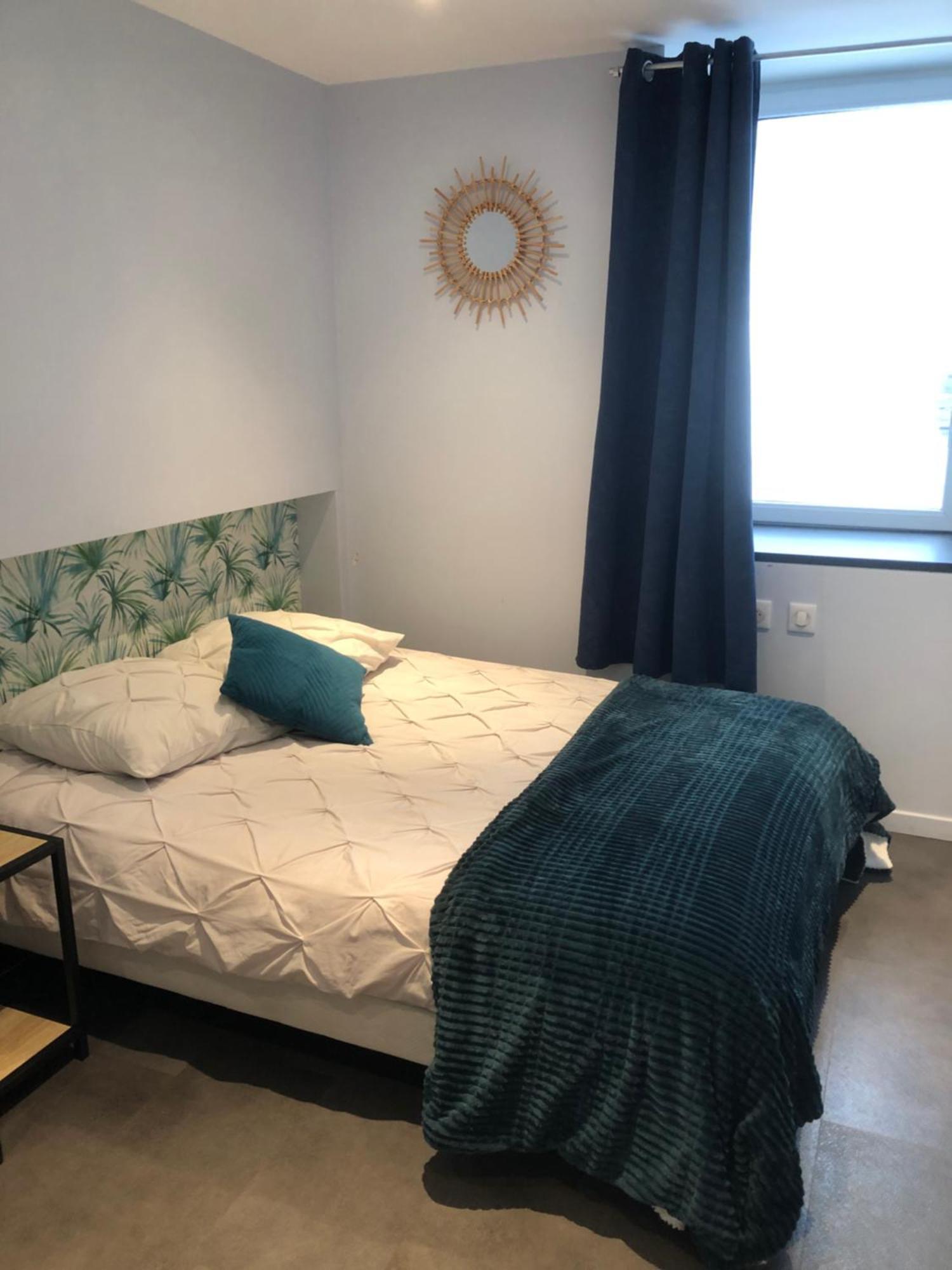 Chez Fabrice Bed & Breakfast Le Pertuis Екстериор снимка
